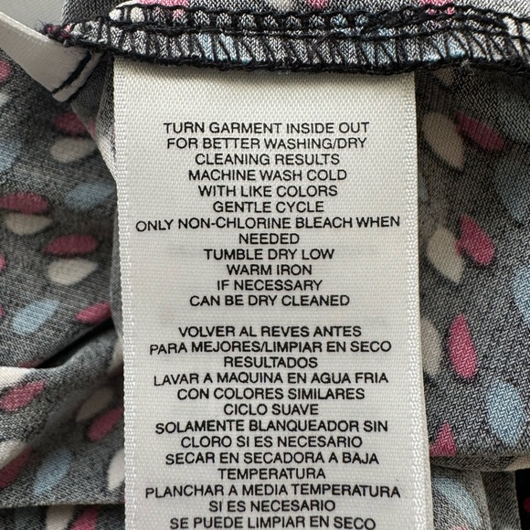 NINE WEST SLEEVELESS TOP IN A VIBRANT FUN PRINT, SIZE MEDIUM - Picture 5 of 7